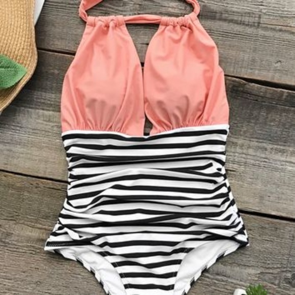 Cupshe Other - NWT! Cupshe Surprise Party Halter One Piece